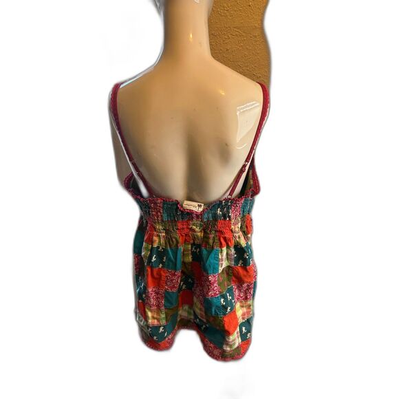 Disney Apparel Women’s Tank Top Patch Work V Neck Sz XL Elastic Back Multicolor - Picture 2 of 9